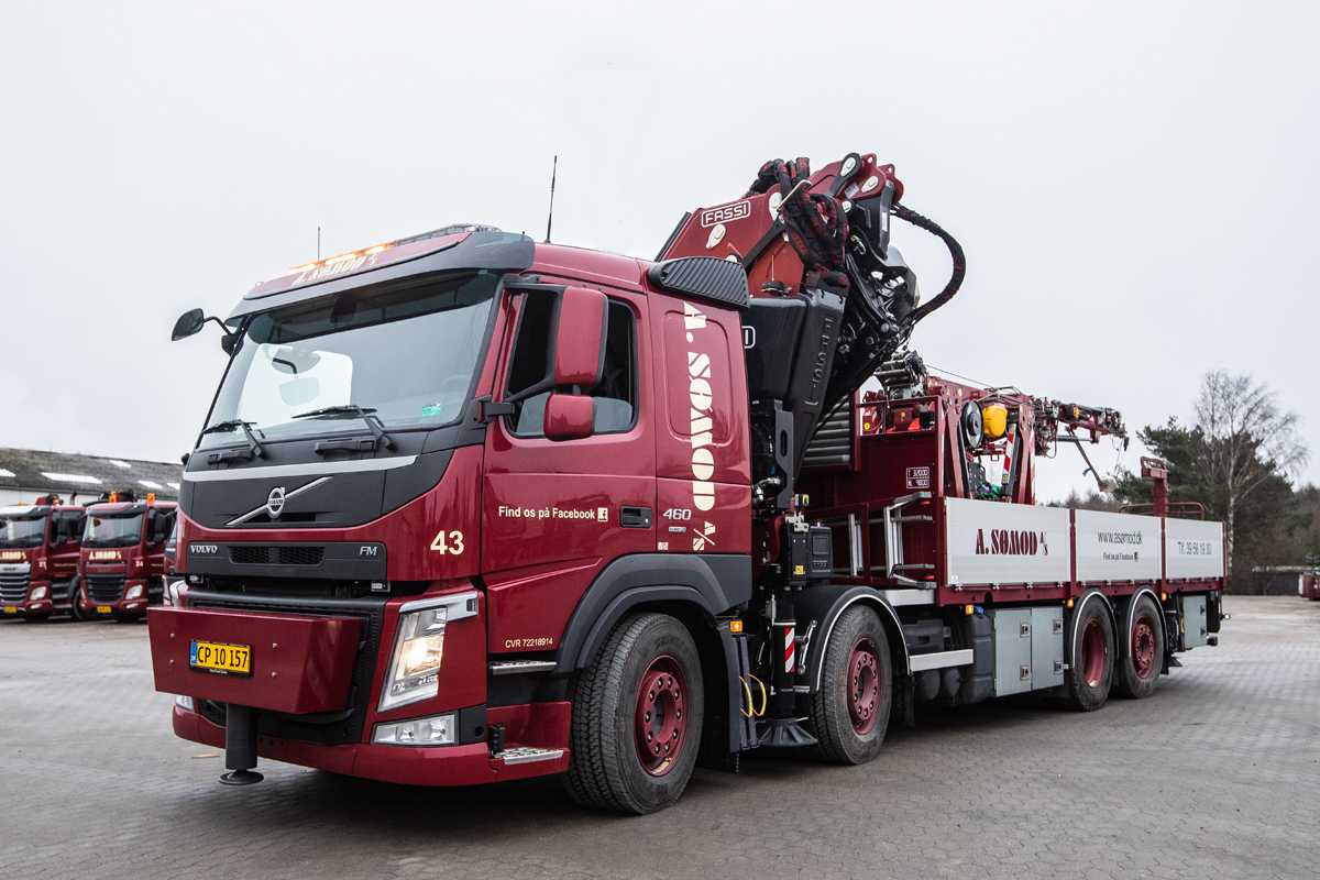 VG43 Volvo kranbil med Fassi-kran